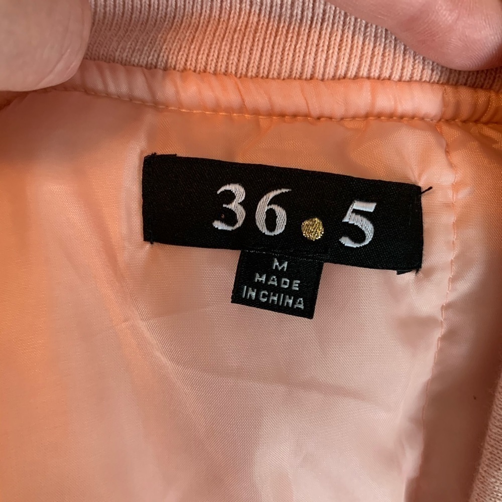 36 Point 5 Bubblegum Pink Satin Puffer Coat - Picture 7 of 9